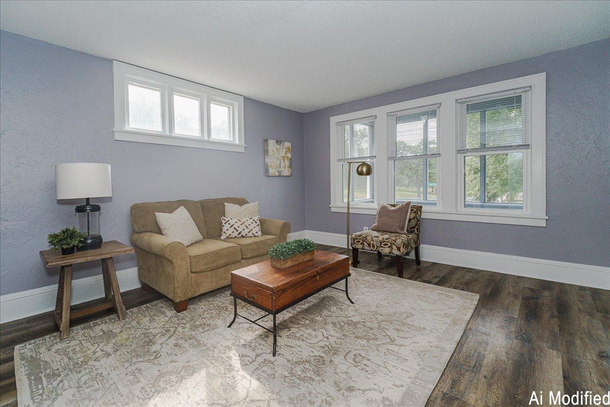 View of Residential at 35 Manitoba Avenue, Saint Paul MN 55117, Saint Paul (7 of 46) - Mike Wilen | Minnesota Team Real Estate