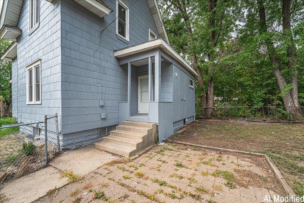 View of Residential at 35 Manitoba Avenue, Saint Paul MN 55117, Saint Paul (43 of 46) - Mike Wilen | Minnesota Team Real Estate