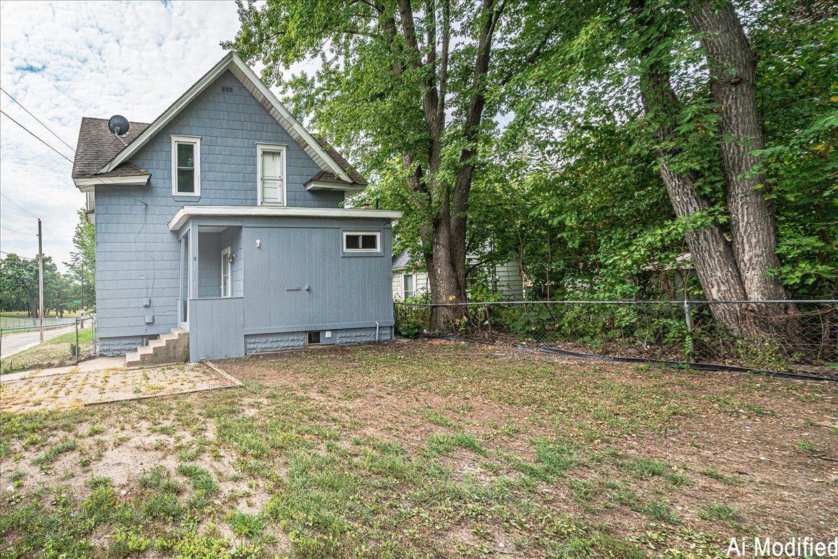 View of Residential at 35 Manitoba Avenue, Saint Paul MN 55117, Saint Paul (40 of 46) - Mike Wilen | Minnesota Team Real Estate