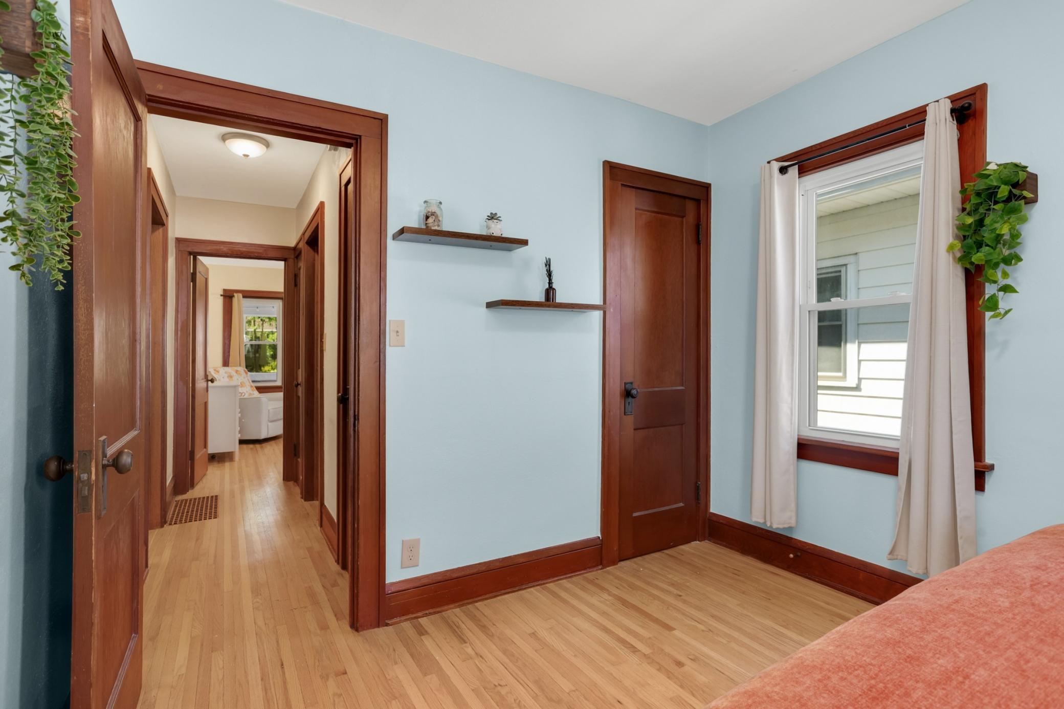 View of Residential at 1047 Rose Avenue, Saint Paul MN 55106, Saint Paul (13 of 33) - Mike Wilen | Minnesota Team Real Estate