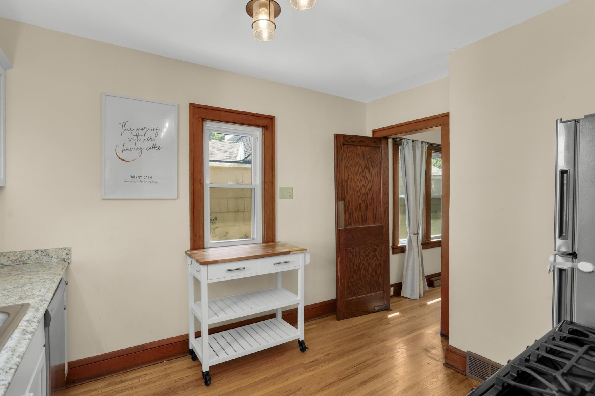 View of Residential at 1047 Rose Avenue, Saint Paul MN 55106, Saint Paul (9 of 33) - Mike Wilen | Minnesota Team Real Estate