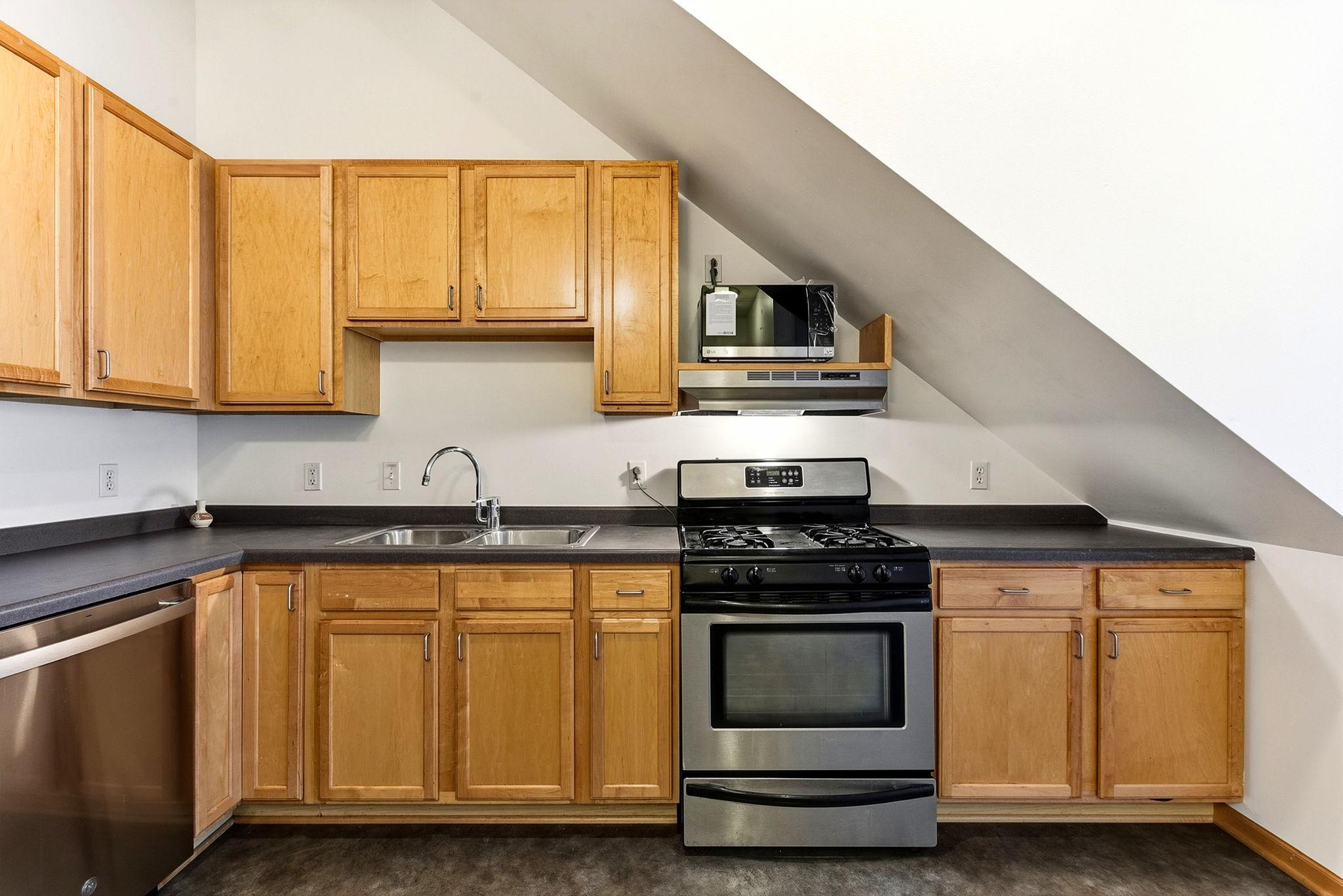 View of Residential at 2650 University Avenue #307, Saint Paul MN 55114, Saint Paul (18 of 42) - Mike Wilen | Minnesota Team Real Estate