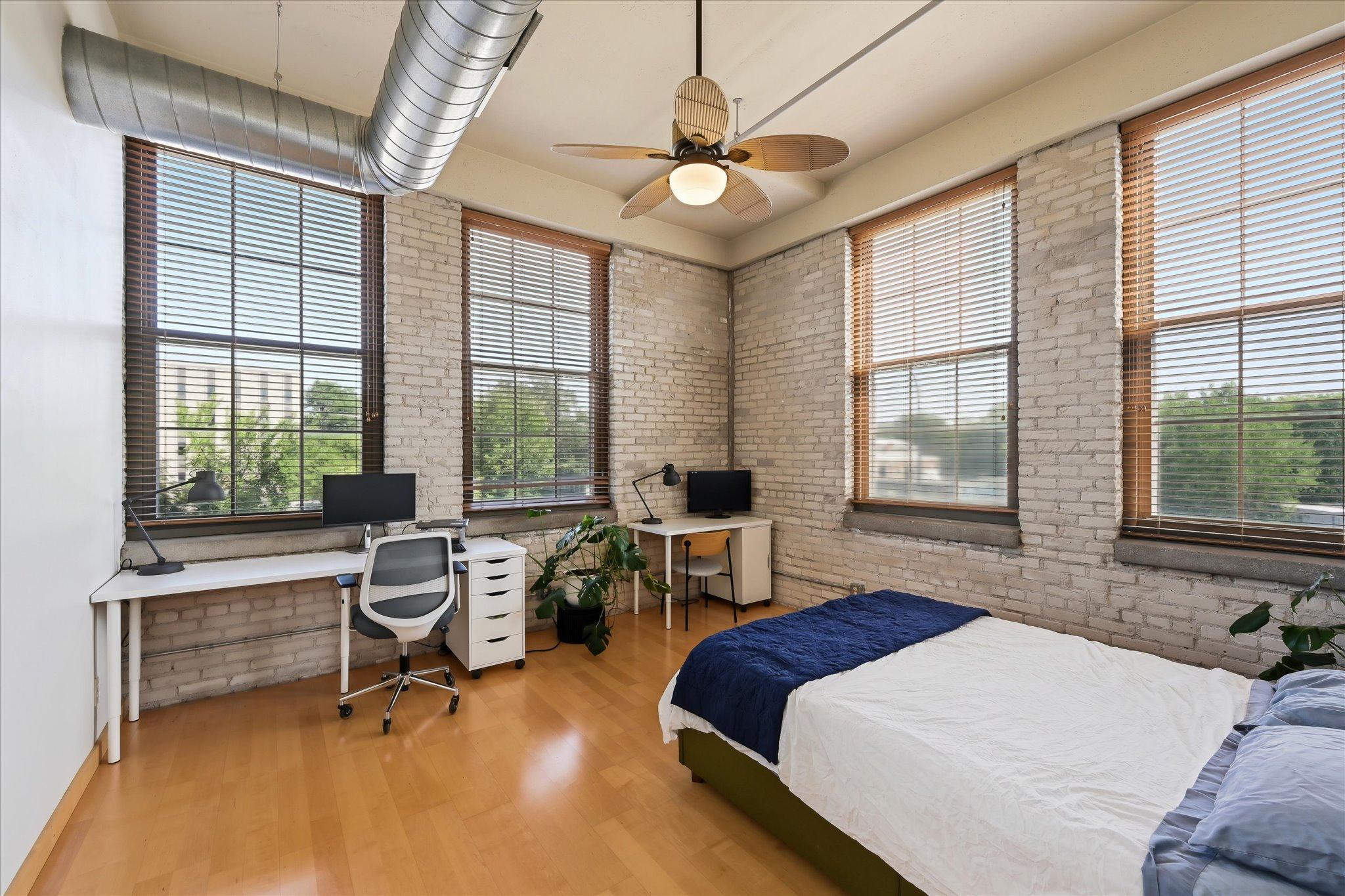 View of Residential at 1901 Hennepin Avenue #202, Minneapolis MN 55413, Minneapolis (34 of 38) - Mike Wilen | Minnesota Team Real Estate