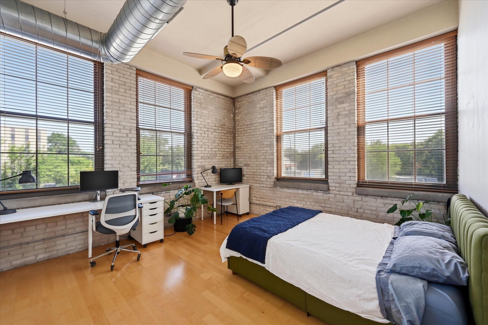 View of Residential at 1901 Hennepin Avenue #202, Minneapolis MN 55413, Minneapolis (33 of 38) - Mike Wilen | Minnesota Team Real Estate
