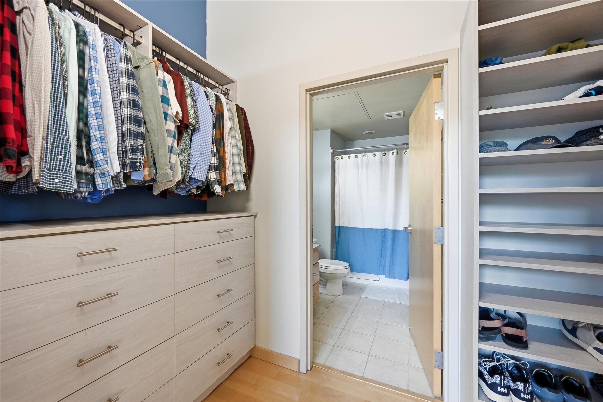 View of Residential at 1901 Hennepin Avenue #202, Minneapolis MN 55413, Minneapolis (31 of 38) - Mike Wilen | Minnesota Team Real Estate