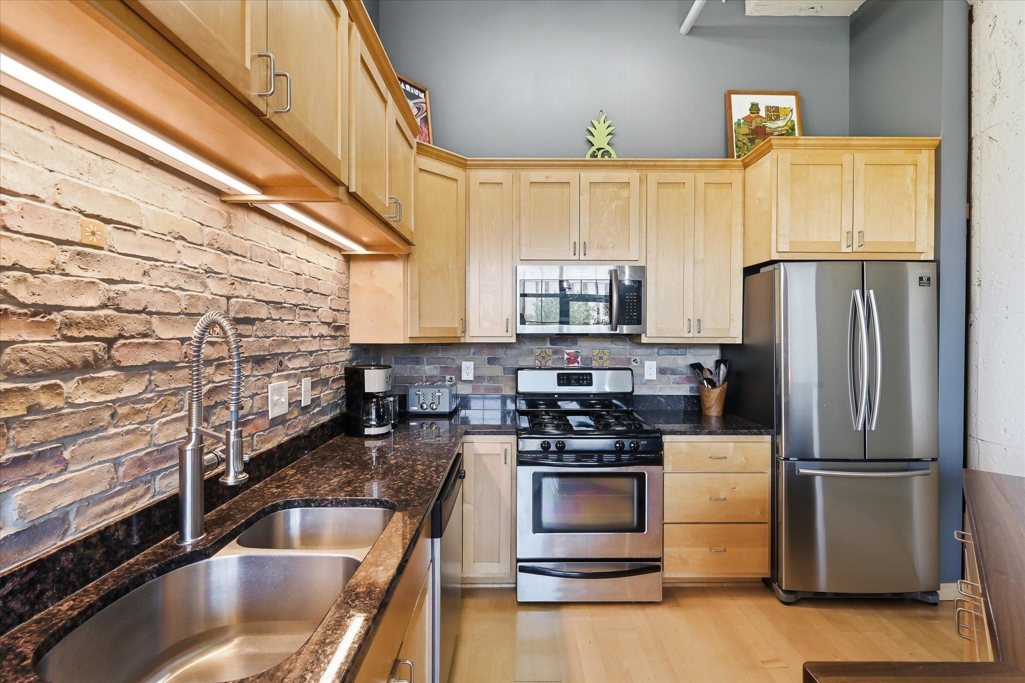 View of Residential at 1901 Hennepin Avenue #202, Minneapolis MN 55413, Minneapolis (24 of 38) - Mike Wilen | Minnesota Team Real Estate