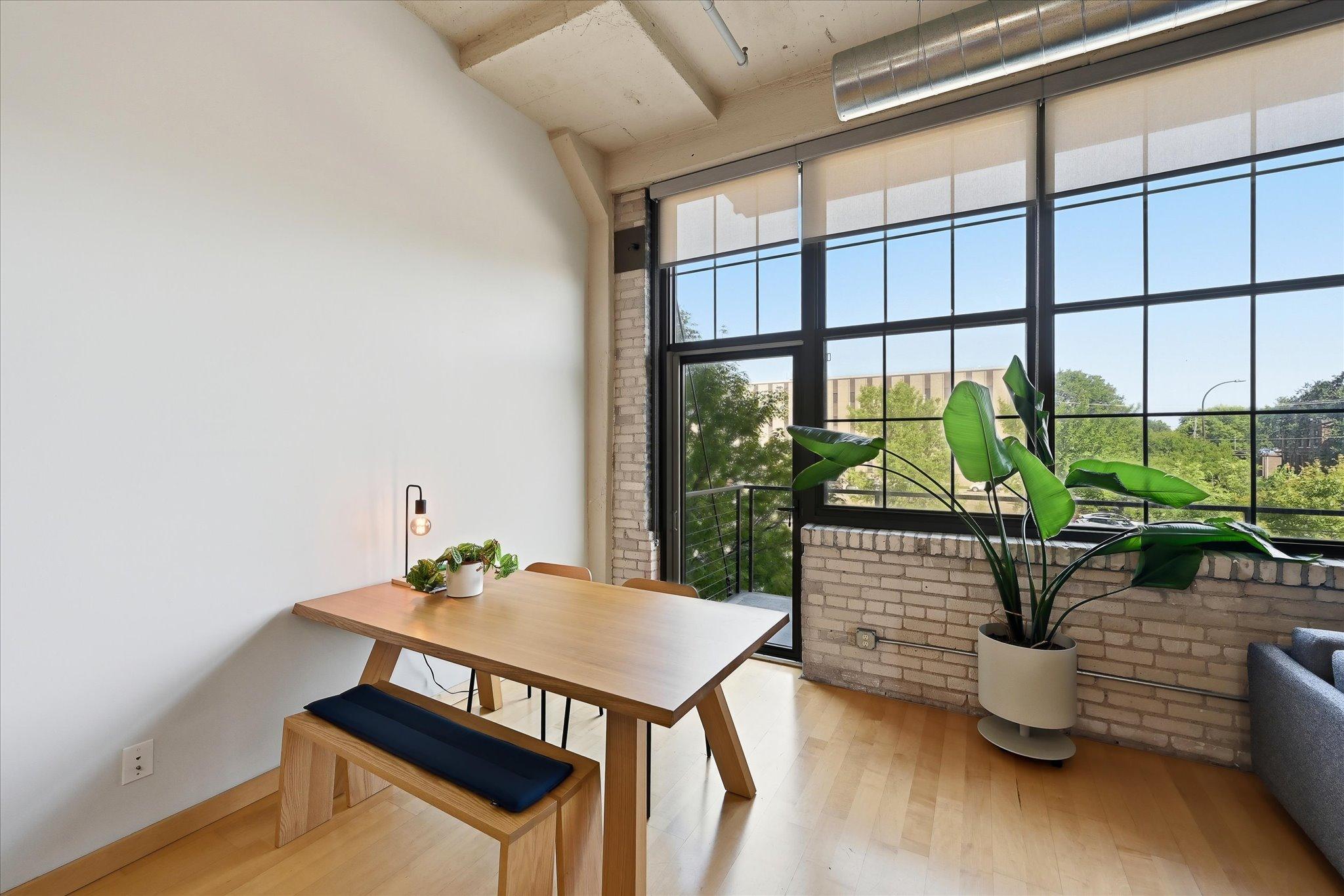 View of Residential at 1901 Hennepin Avenue #202, Minneapolis MN 55413, Minneapolis (14 of 38) - Mike Wilen | Minnesota Team Real Estate