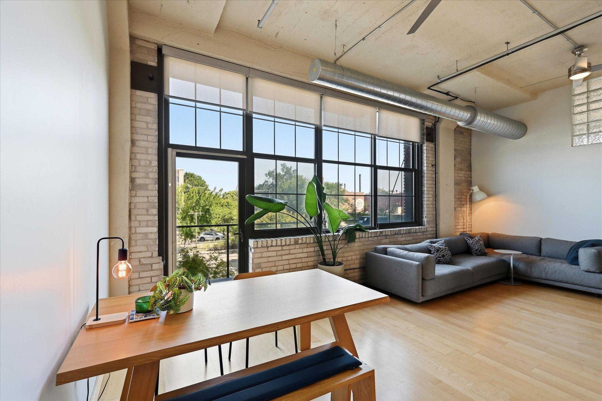 View of Residential at 1901 Hennepin Avenue #202, Minneapolis MN 55413, Minneapolis (13 of 38) - Mike Wilen | Minnesota Team Real Estate