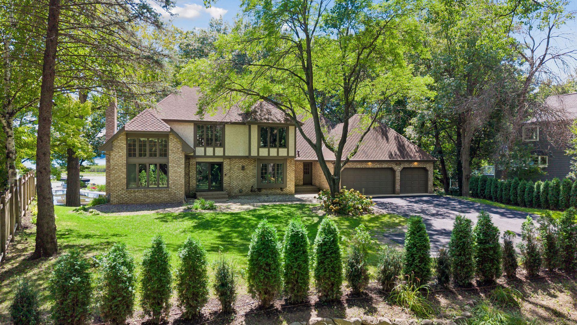 View of Residential at 5720 Oakview Lane, Plymouth MN 55442, Plymouth (2 of 98) - Mike Wilen | Minnesota Team Real Estate