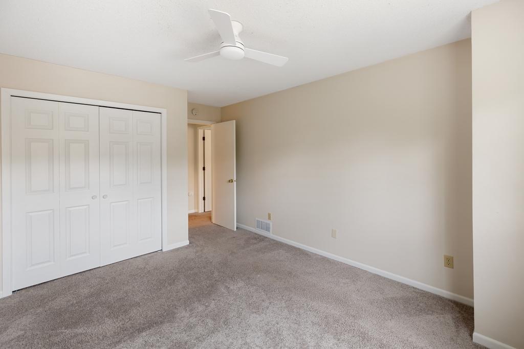 View of Residential at 9925 Russell Avenue #9, Brooklyn Park MN 55444, Brooklyn Park (14 of 21) - Mike Wilen | Minnesota Team Real Estate