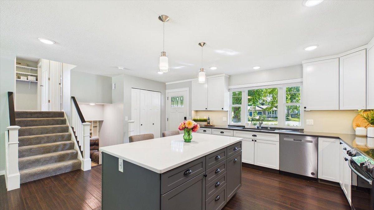 View of Residential at 6479 Tomahawk Trail, Lino Lakes MN 55014, Lino Lakes (14 of 45) - Mike Wilen | Minnesota Team Real Estate