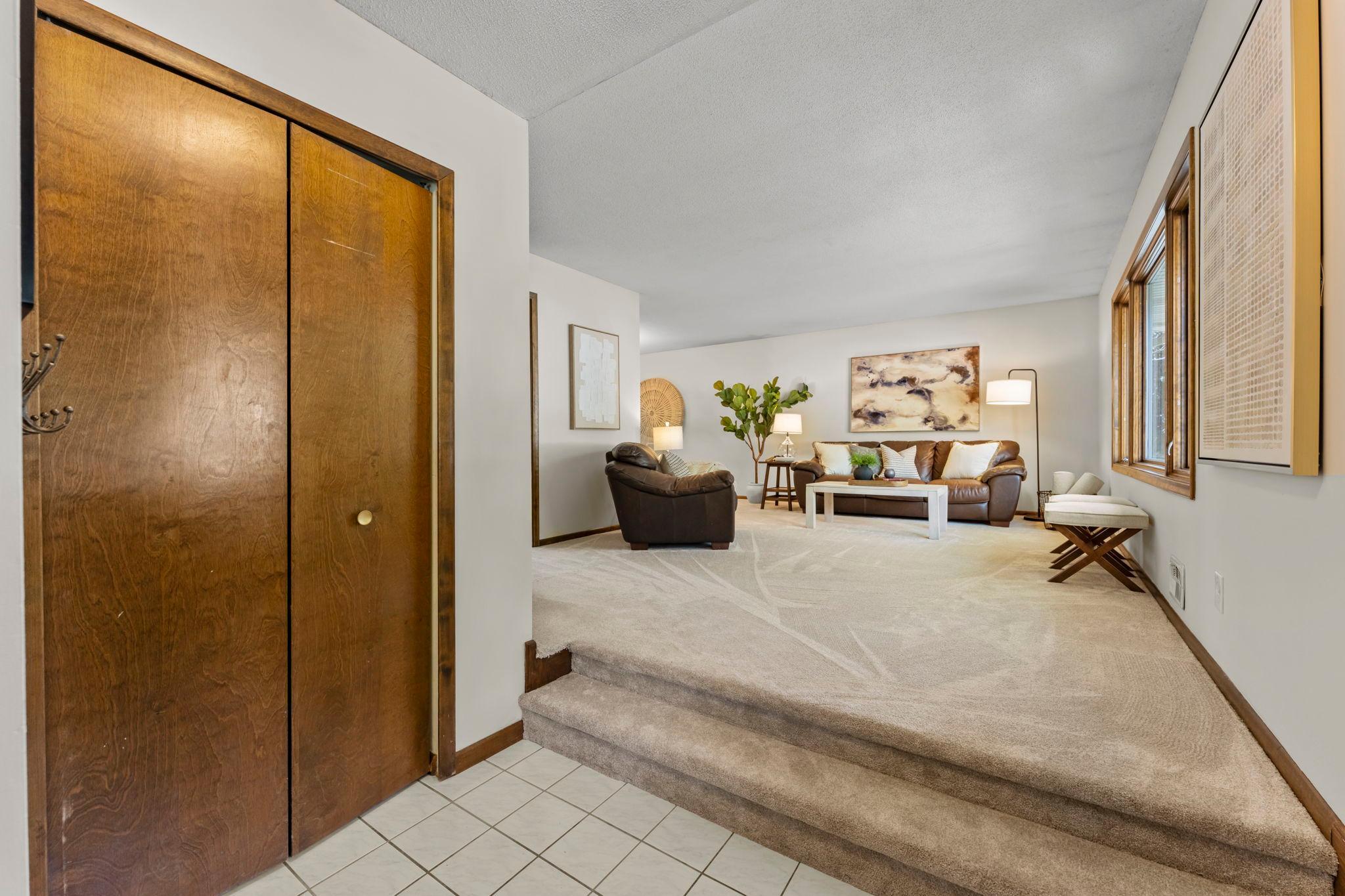 View of Residential at 7181 Steepleview Road, Woodbury MN 55125, Woodbury (6 of 41) - Mike Wilen | Minnesota Team Real Estate