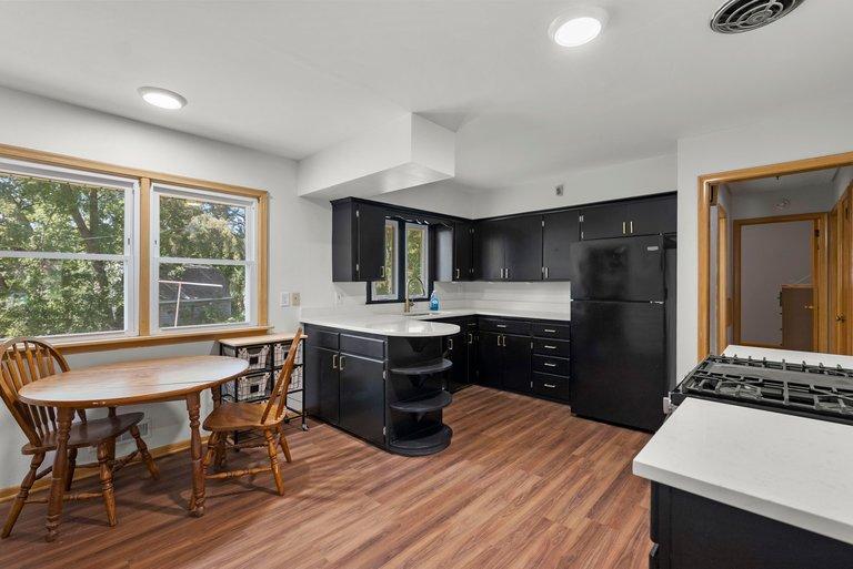 View of Residential at 1689 Edgemont Street, Maplewood MN 55117, Maplewood (10 of 26) - Mike Wilen | Minnesota Team Real Estate
