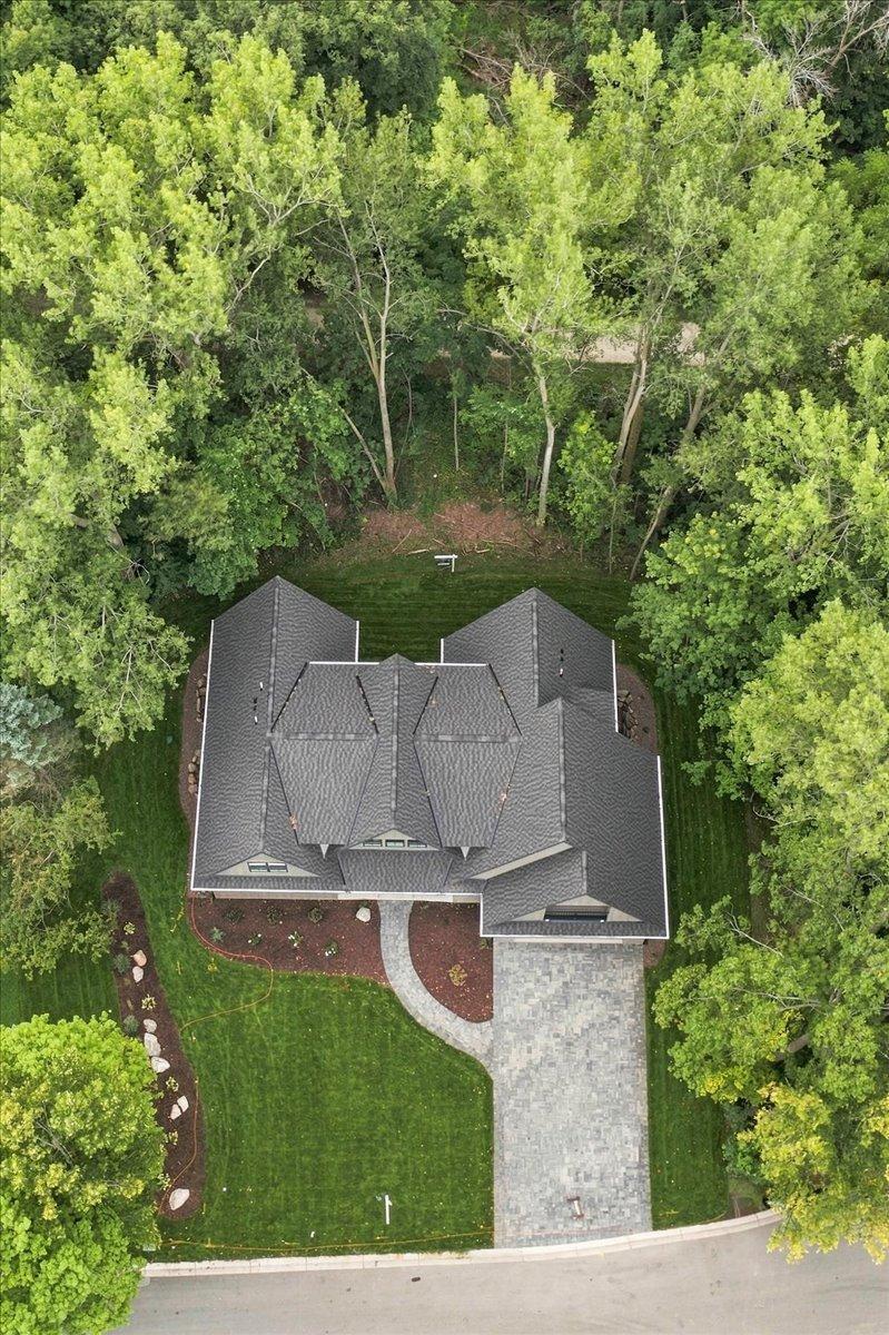 View of Residential at 85 Brentwood Avenue, Excelsior MN 55331, Excelsior (43 of 48) - Mike Wilen | Minnesota Team Real Estate