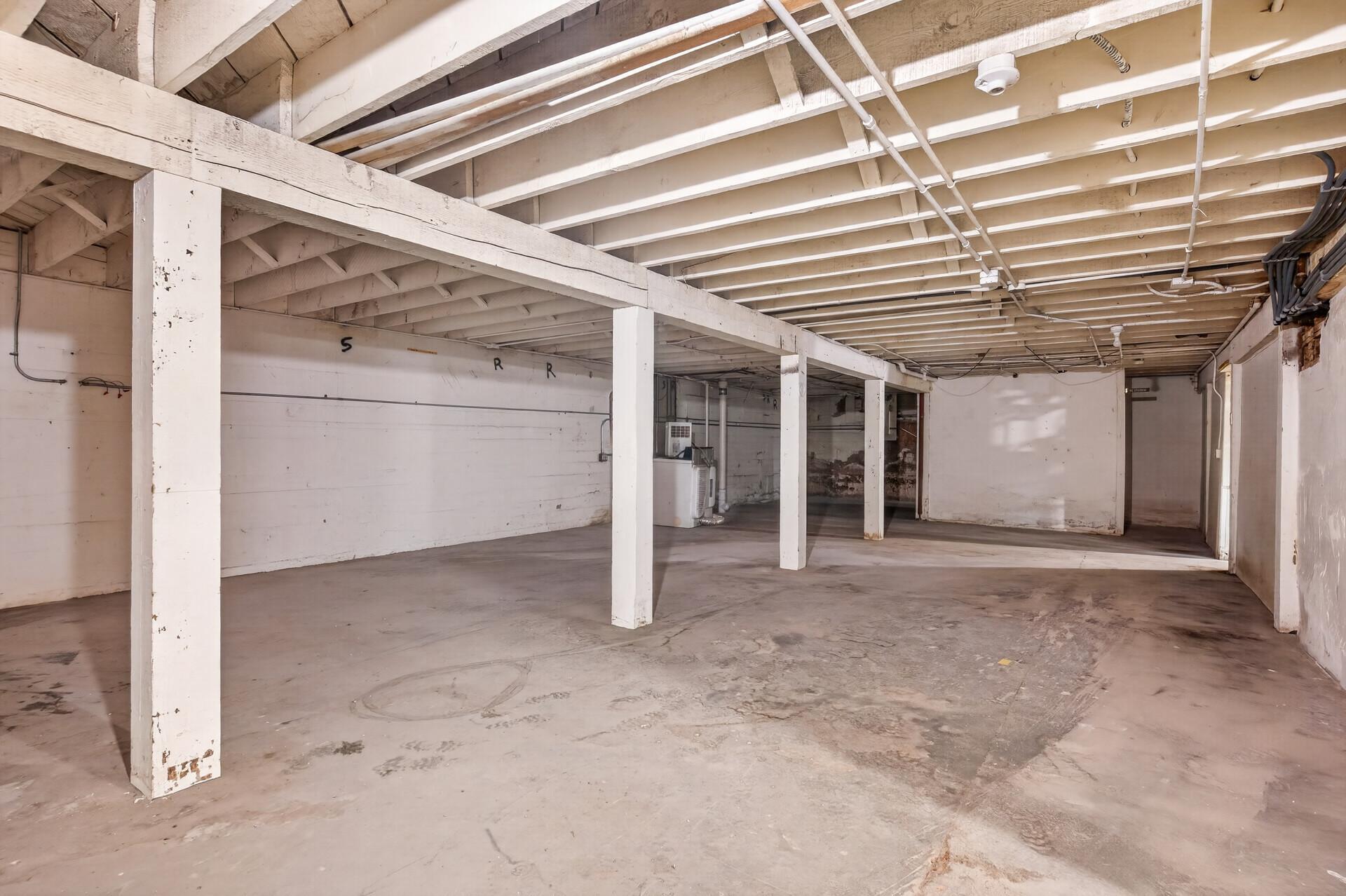 View of Residential at 2201 Johnson Street, Minneapolis MN 55418, Minneapolis (45 of 74) - Mike Wilen | Minnesota Team Real Estate