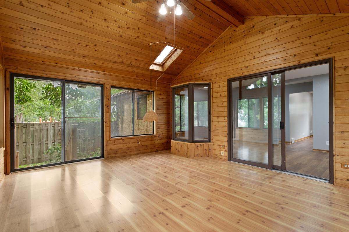 View of Residential at 5725 Northport Drive, Brooklyn Center MN 55429, Brooklyn Center (5 of 23) - Mike Wilen | Minnesota Team Real Estate