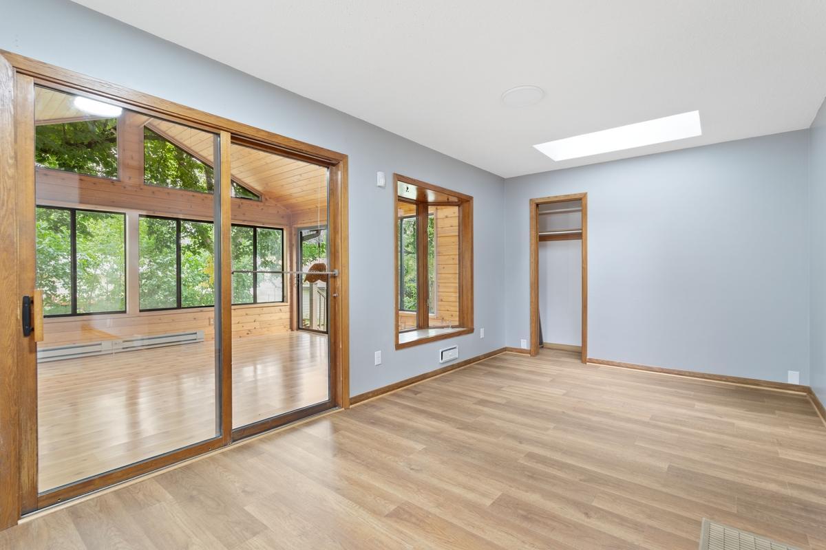 View of Residential at 5725 Northport Drive, Brooklyn Center MN 55429, Brooklyn Center (13 of 23) - Mike Wilen | Minnesota Team Real Estate