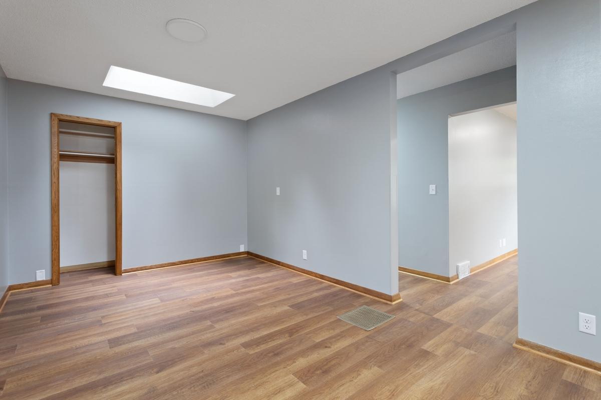 View of Residential at 5725 Northport Drive, Brooklyn Center MN 55429, Brooklyn Center (11 of 23) - Mike Wilen | Minnesota Team Real Estate