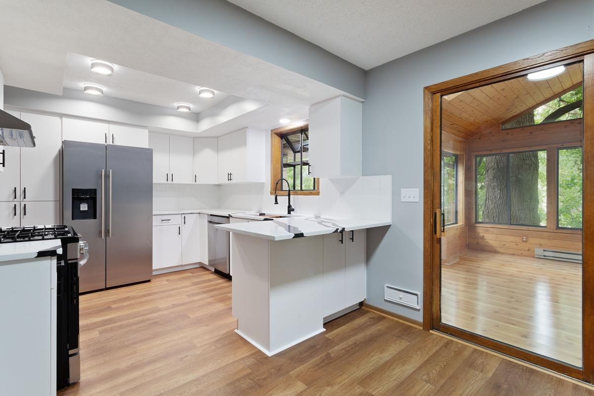 View of Residential at 5725 Northport Drive, Brooklyn Center MN 55429, Brooklyn Center (2 of 23) - Mike Wilen | Minnesota Team Real Estate
