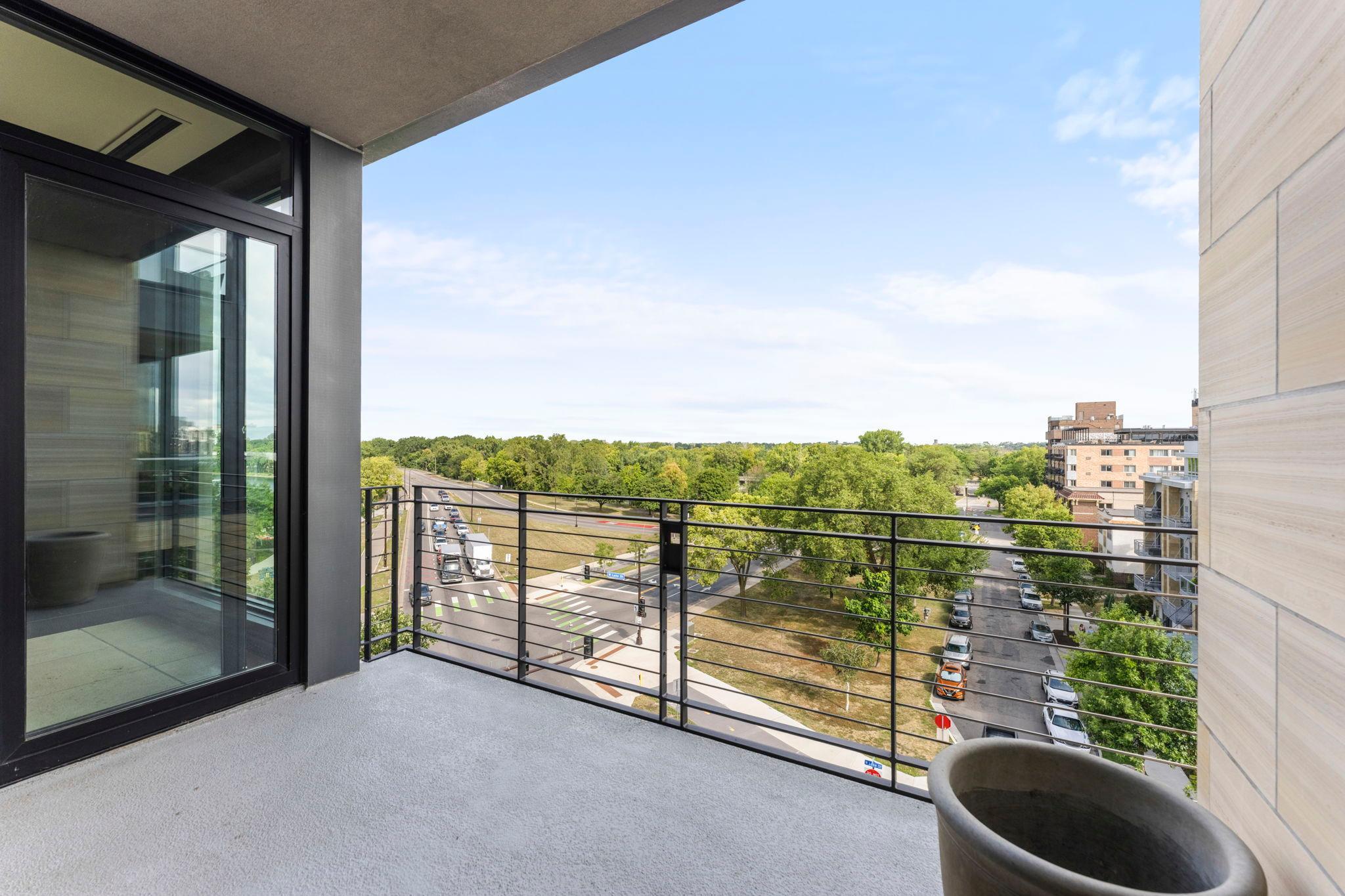 View of Residential at 1805 Lake Street #502, Minneapolis MN 55408, Minneapolis (45 of 72) - Mike Wilen | Minnesota Team Real Estate