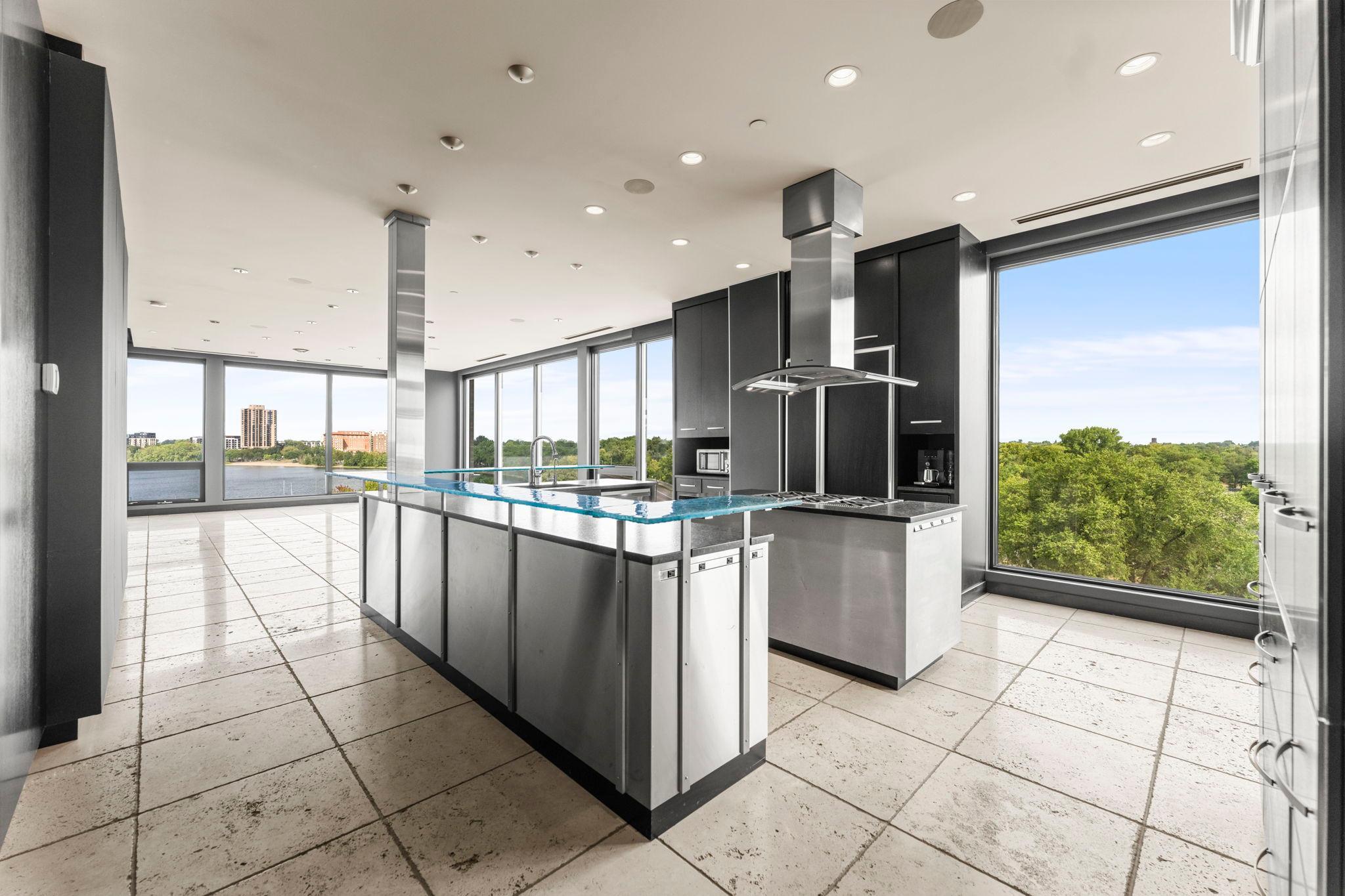 View of Residential at 1805 Lake Street #502, Minneapolis MN 55408, Minneapolis (22 of 72) - Mike Wilen | Minnesota Team Real Estate