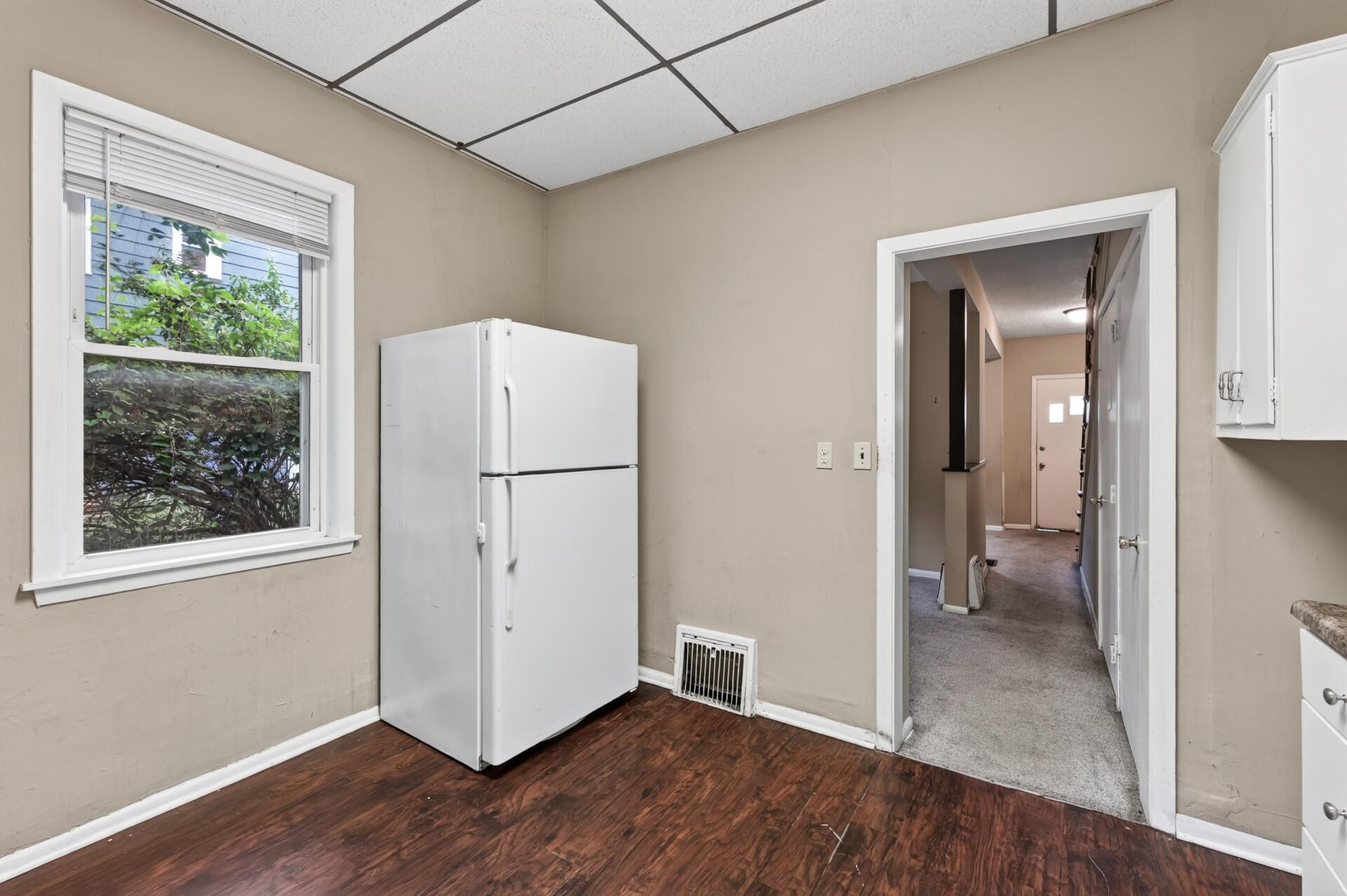 View of Residential Income at 591 Payne Avenue, Saint Paul MN 55130, Saint Paul (20 of 34) - Mike Wilen | Minnesota Team Real Estate