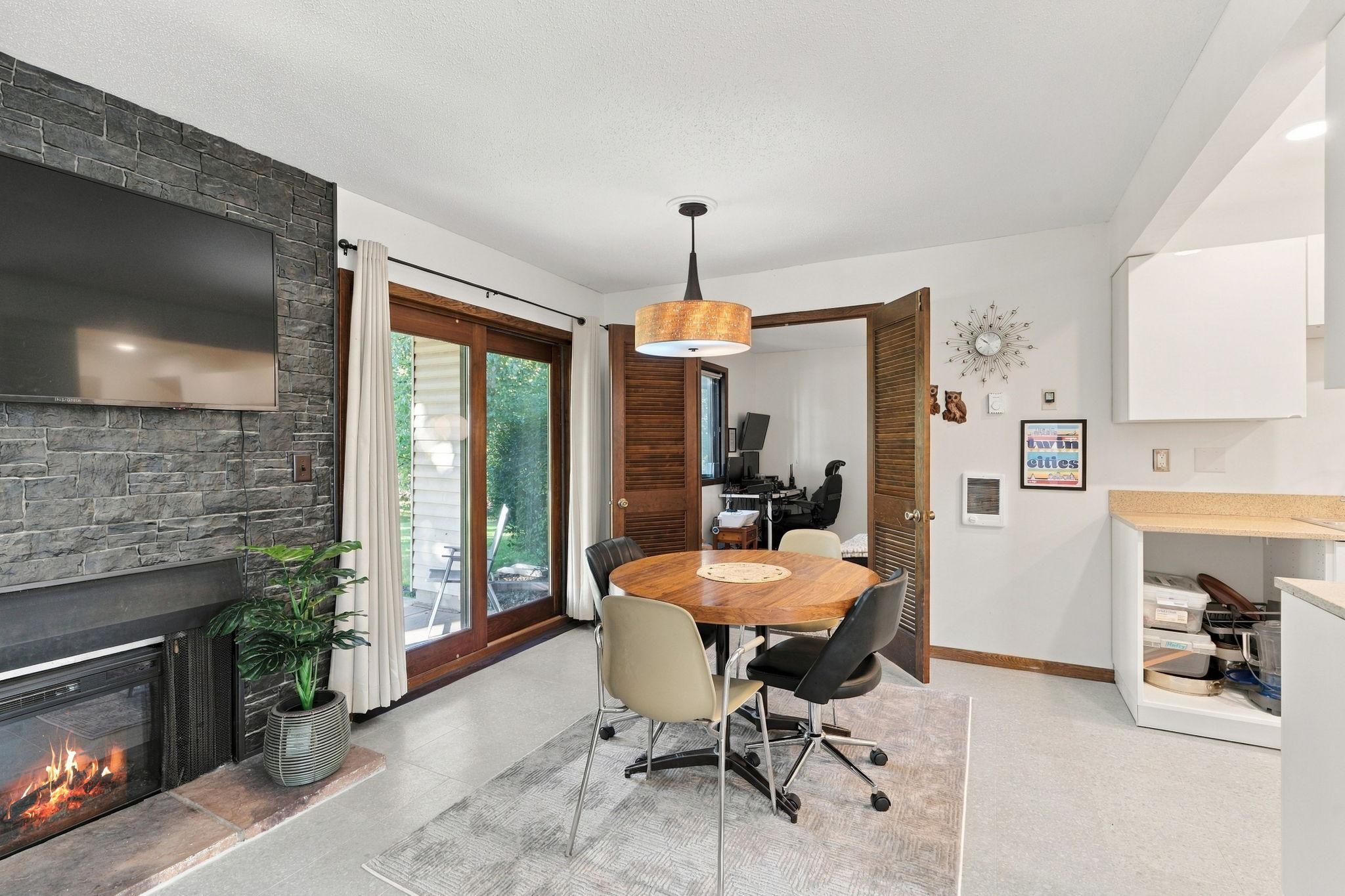 View of Residential at 7294 Vista Court, Eden Prairie MN 55346, Eden Prairie (7 of 29) - Mike Wilen | Minnesota Team Real Estate