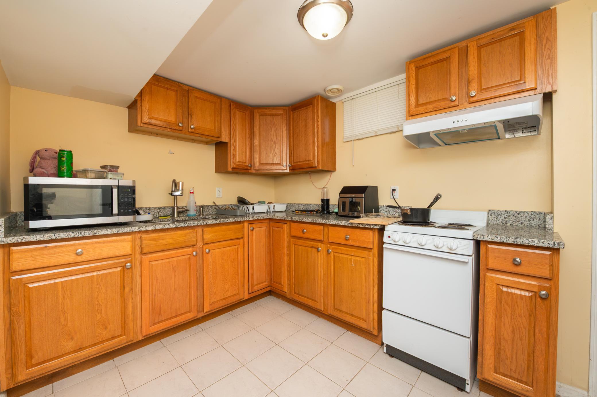 View of Residential Income at 2218 4th Avenue, Minneapolis MN 55405, Minneapolis (30 of 50) - Mike Wilen | Minnesota Team Real Estate