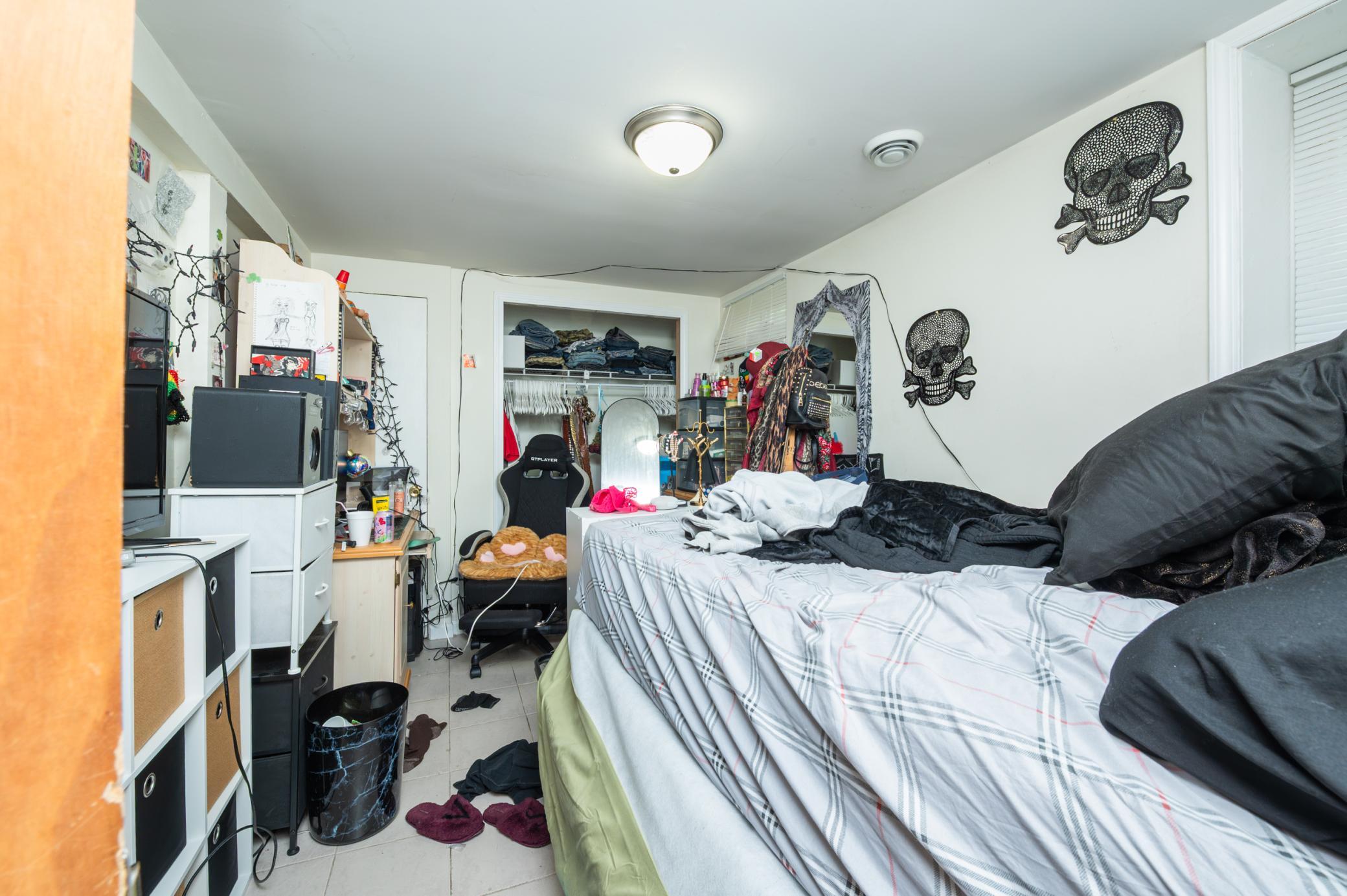 View of Residential Income at 2218 4th Avenue, Minneapolis MN 55405, Minneapolis (27 of 50) - Mike Wilen | Minnesota Team Real Estate