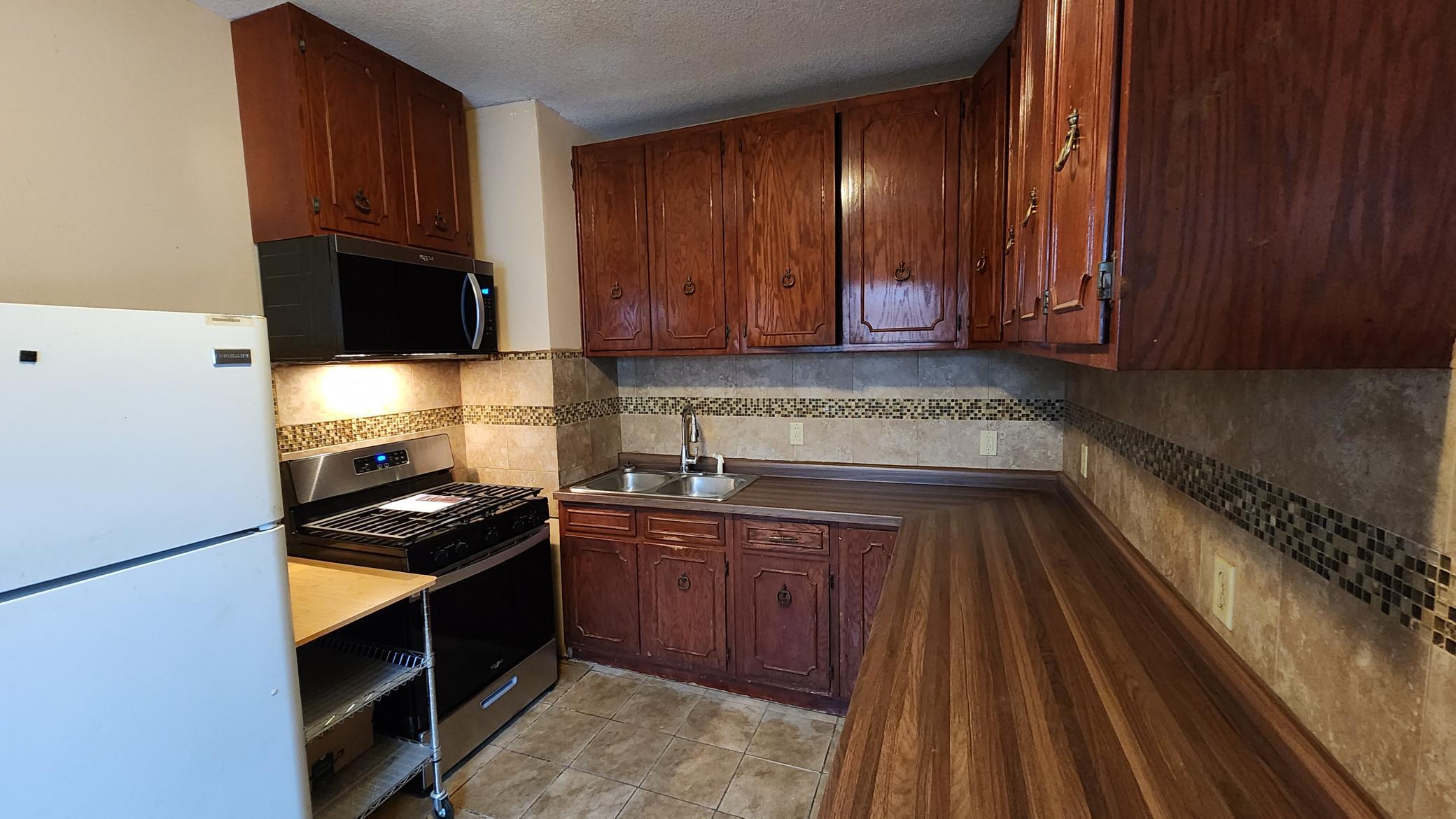 View of Residential Income at 2218 4th Avenue, Minneapolis MN 55405, Minneapolis (11 of 50) - Mike Wilen | Minnesota Team Real Estate