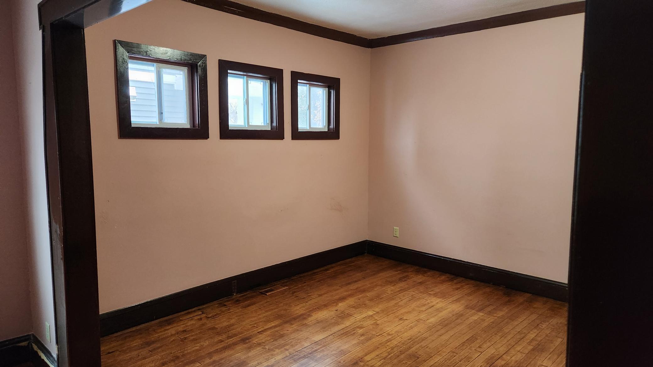 View of Residential Income at 2218 4th Avenue, Minneapolis MN 55405, Minneapolis (7 of 50) - Mike Wilen | Minnesota Team Real Estate