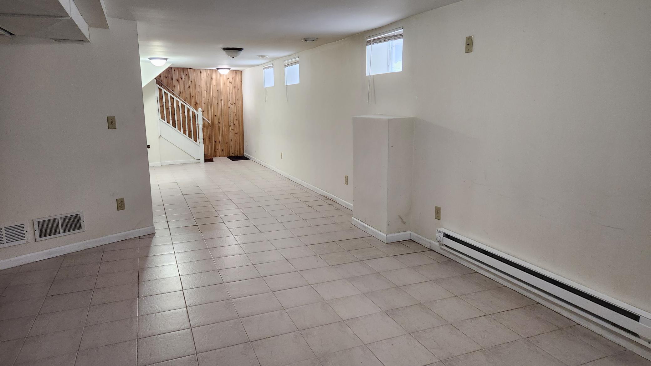 View of Residential Income at 2218 4th Avenue, Minneapolis MN 55405, Minneapolis (21 of 50) - Mike Wilen | Minnesota Team Real Estate