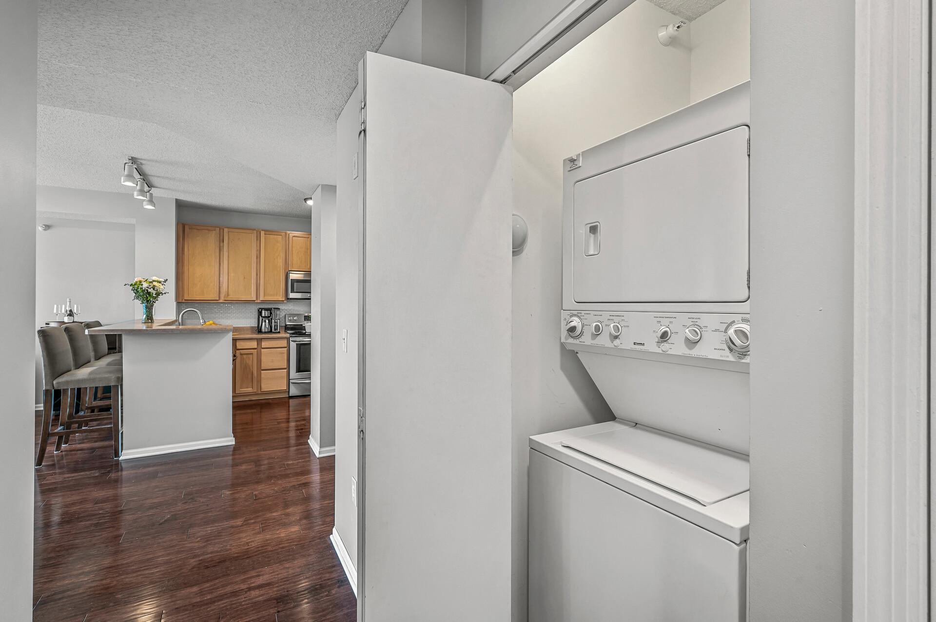 View of Residential at 515 1st St #405, Minneapolis MN 55401, Minneapolis (30 of 45) - Mike Wilen | Minnesota Team Real Estate