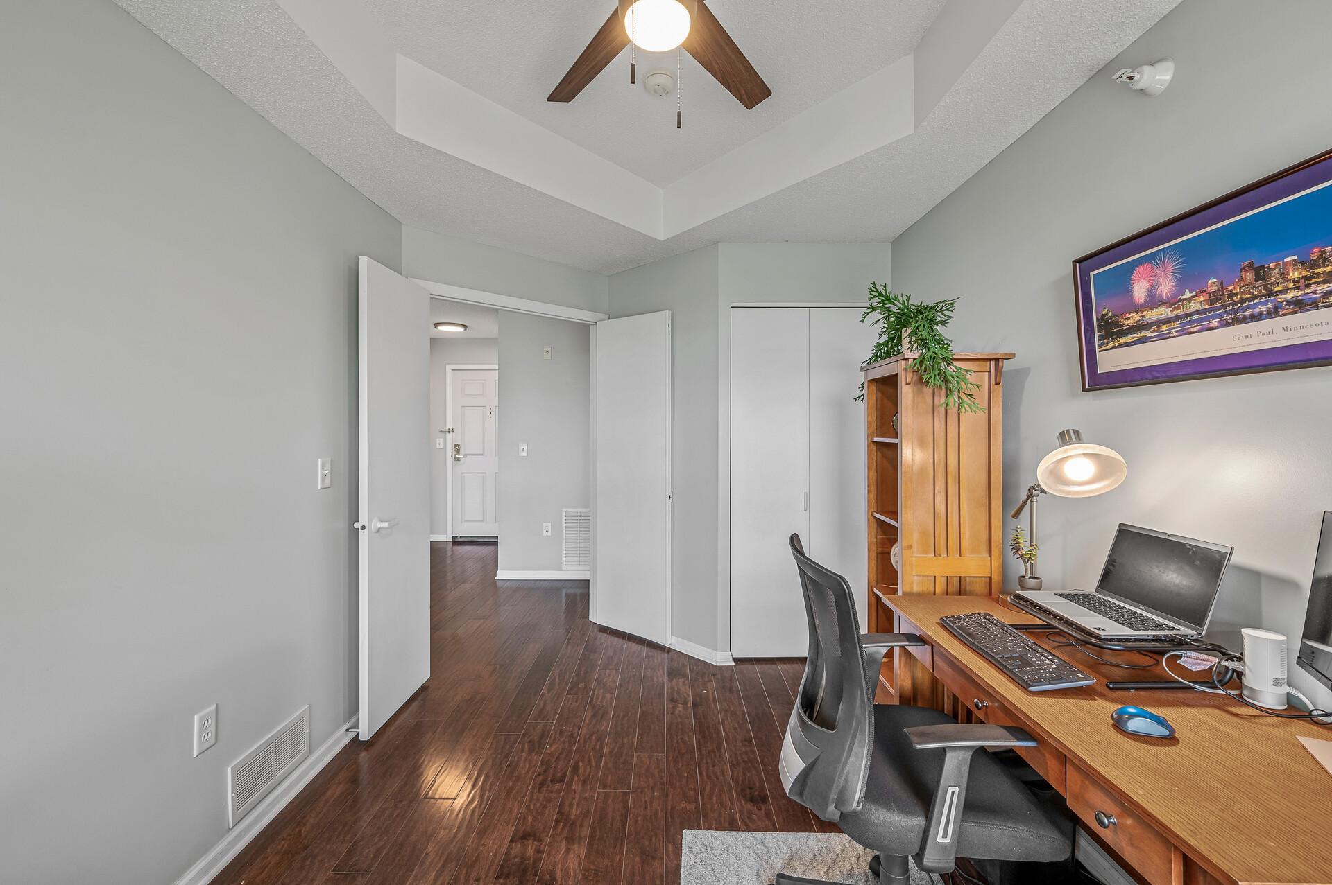 View of Residential at 515 1st St #405, Minneapolis MN 55401, Minneapolis (24 of 45) - Mike Wilen | Minnesota Team Real Estate