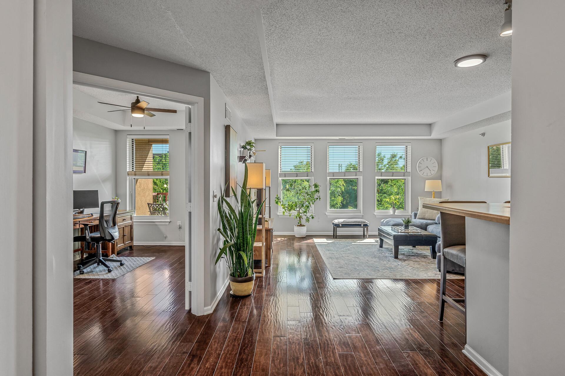 View of Residential at 515 1st St #405, Minneapolis MN 55401, Minneapolis (11 of 45) - Mike Wilen | Minnesota Team Real Estate