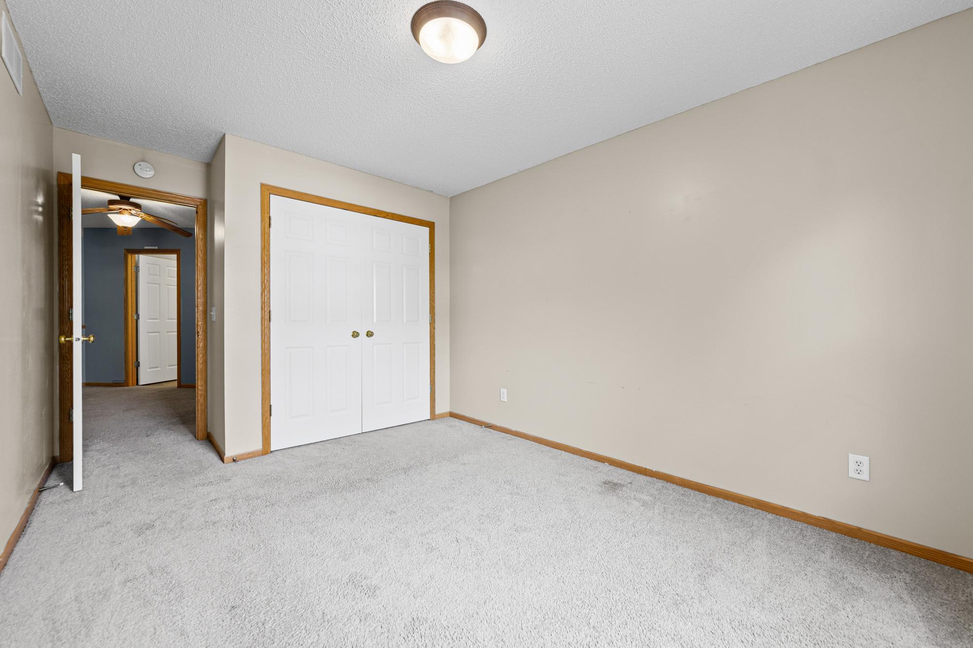 View of Residential at 10856 Kingsfield Lane, Woodbury MN 55129, Woodbury (34 of 49) - Mike Wilen | Minnesota Team Real Estate