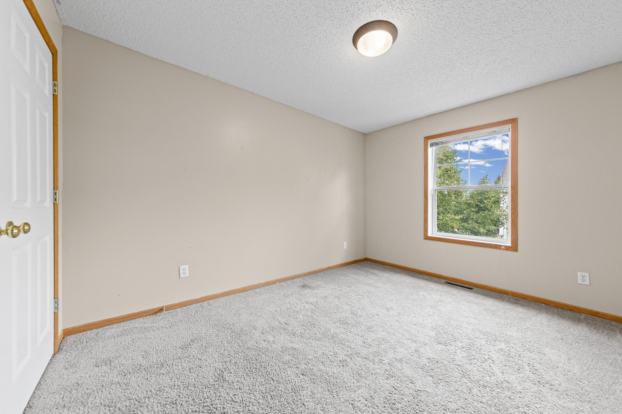 View of Residential at 10856 Kingsfield Lane, Woodbury MN 55129, Woodbury (31 of 49) - Mike Wilen | Minnesota Team Real Estate