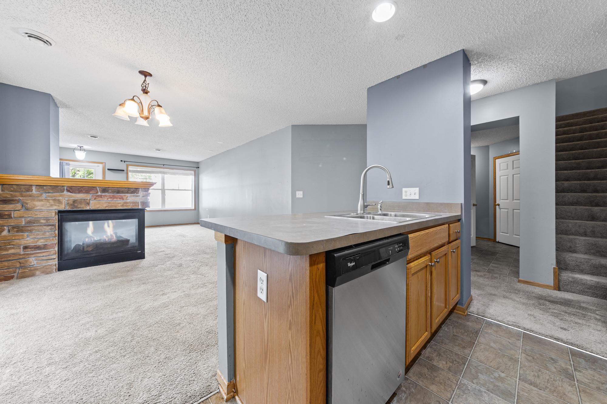 View of Residential at 10856 Kingsfield Lane, Woodbury MN 55129, Woodbury (18 of 49) - Mike Wilen | Minnesota Team Real Estate