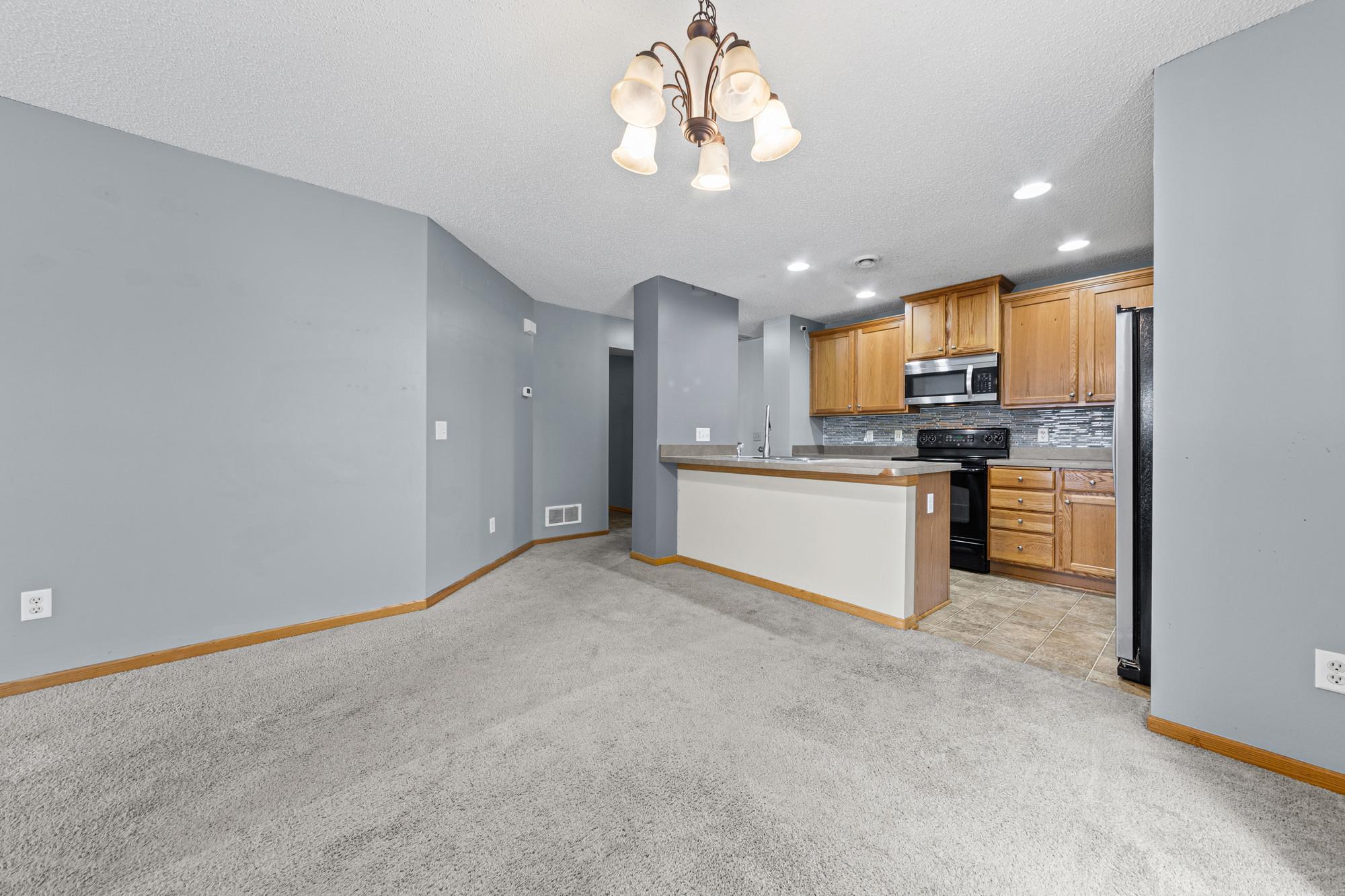 View of Residential at 10856 Kingsfield Lane, Woodbury MN 55129, Woodbury (12 of 49) - Mike Wilen | Minnesota Team Real Estate