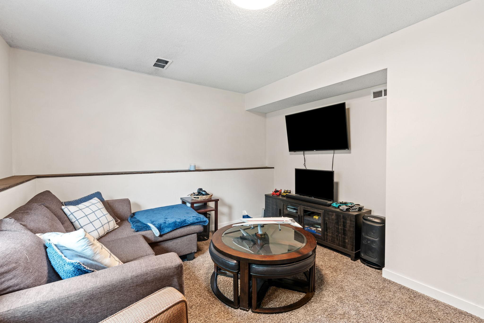 View of Residential at 2728 111th Avenue, Coon Rapids MN 55433, Coon Rapids (22 of 38) - Mike Wilen | Minnesota Team Real Estate