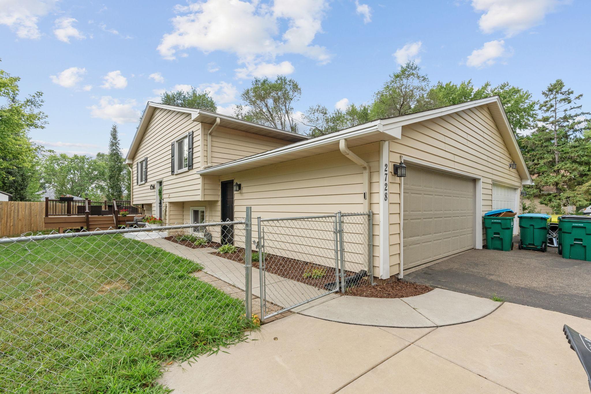 View of Residential at 2728 111th Avenue, Coon Rapids MN 55433, Coon Rapids (3 of 38) - Mike Wilen | Minnesota Team Real Estate