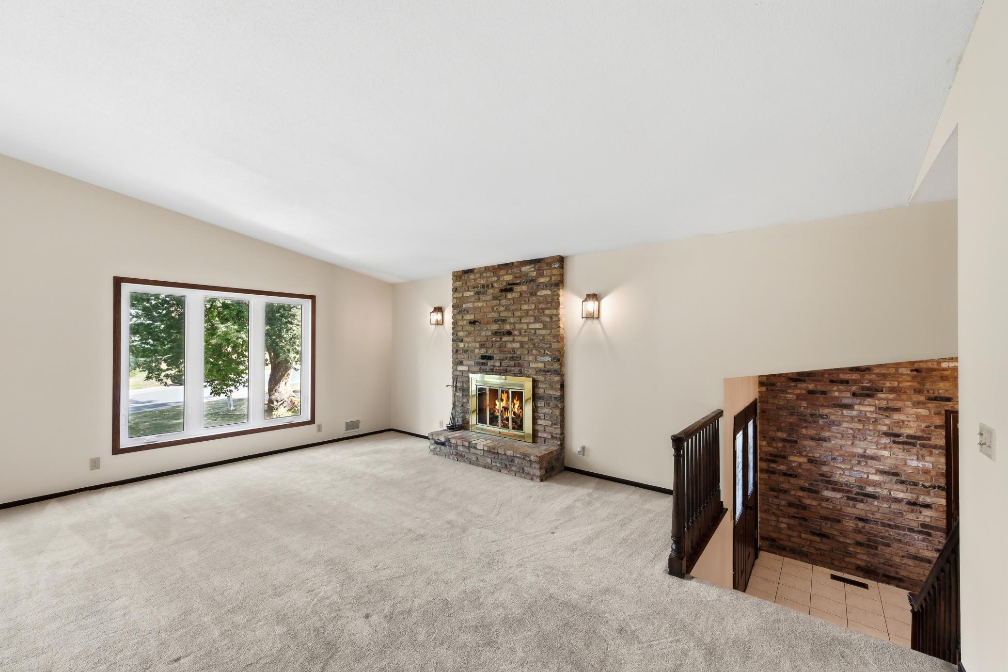 View of Residential at 12275 Timber Lane, Maple Grove MN 55369, Maple Grove (22 of 56) - Mike Wilen | Minnesota Team Real Estate