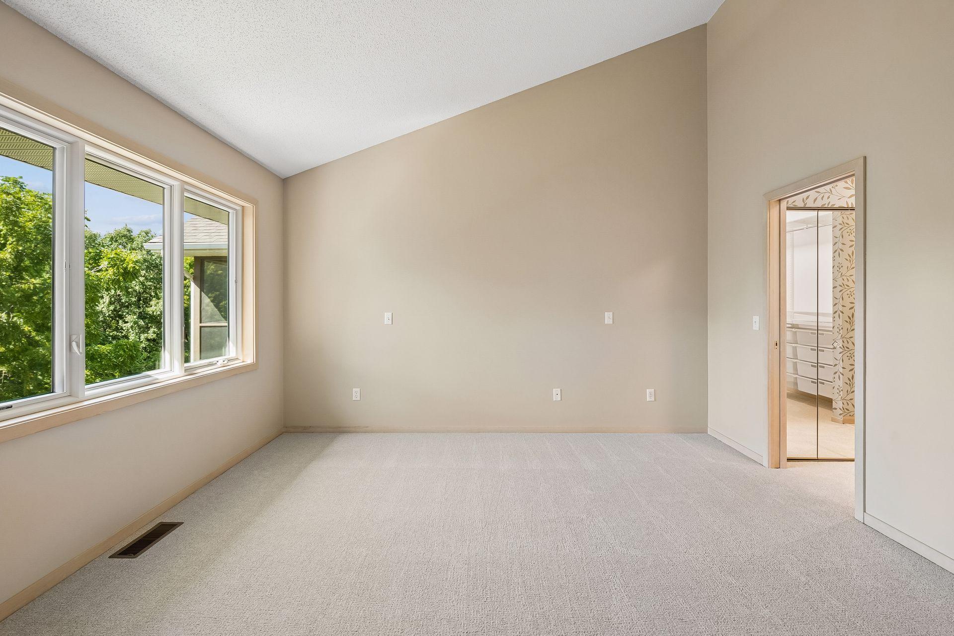 View of Residential at 7063 Oak Pointe Curve, Bloomington MN 55438, Bloomington (16 of 65) - Mike Wilen | Minnesota Team Real Estate