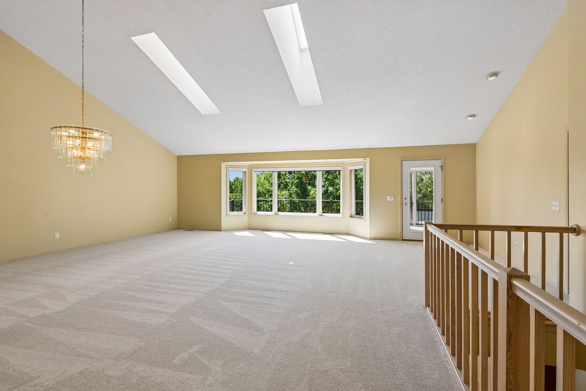 View of Residential at 7063 Oak Pointe Curve, Bloomington MN 55438, Bloomington (26 of 65) - Mike Wilen | Minnesota Team Real Estate