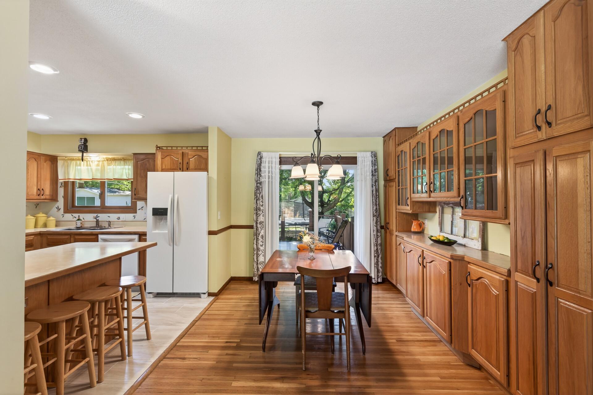 View of Residential at 1094 Lowell Drive, Apple Valley MN 55124, Apple Valley (12 of 50) - Mike Wilen | Minnesota Team Real Estate