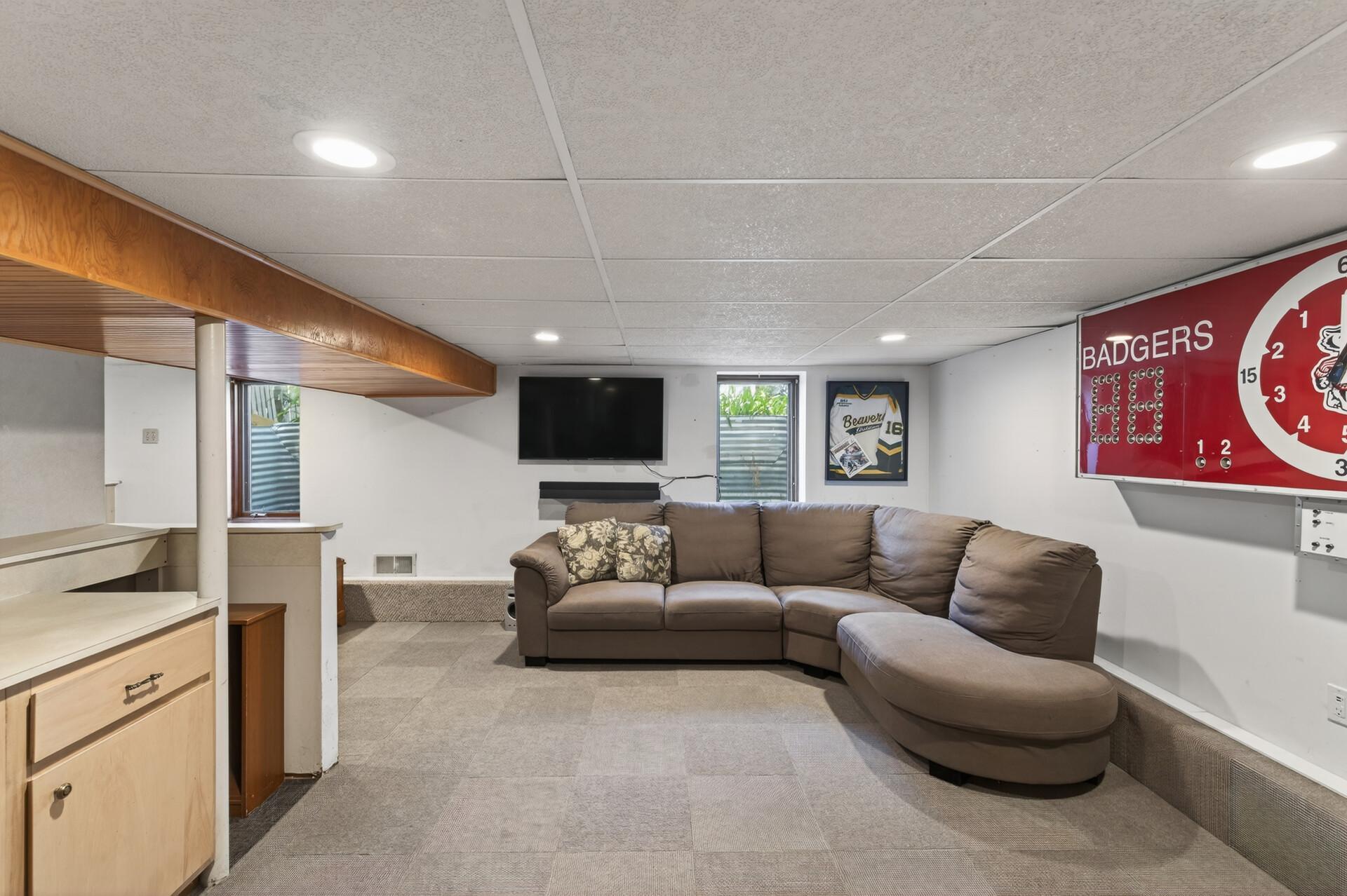 View of Residential at 1094 Lowell Drive, Apple Valley MN 55124, Apple Valley (33 of 50) - Mike Wilen | Minnesota Team Real Estate