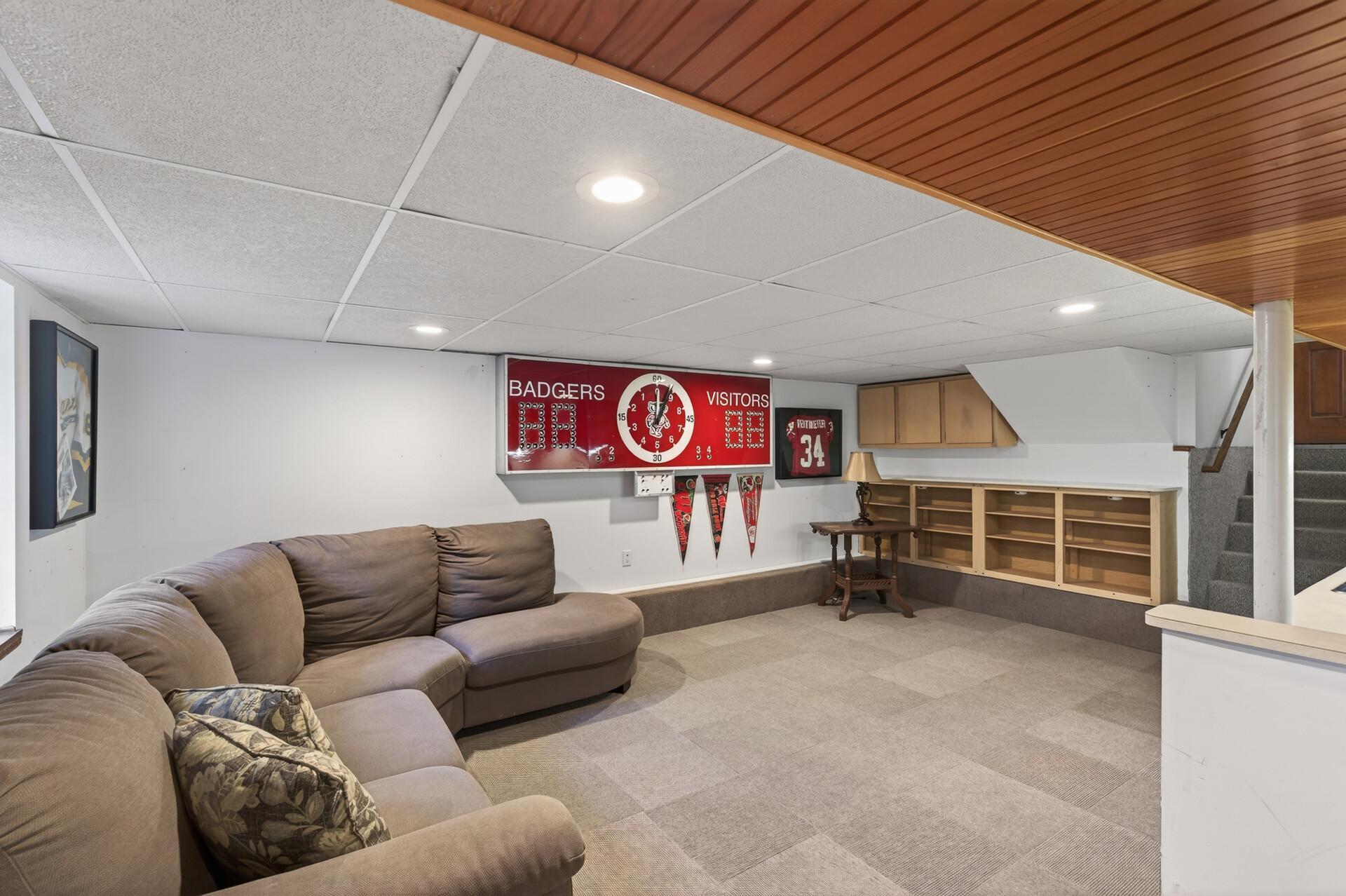 View of Residential at 1094 Lowell Drive, Apple Valley MN 55124, Apple Valley (35 of 50) - Mike Wilen | Minnesota Team Real Estate