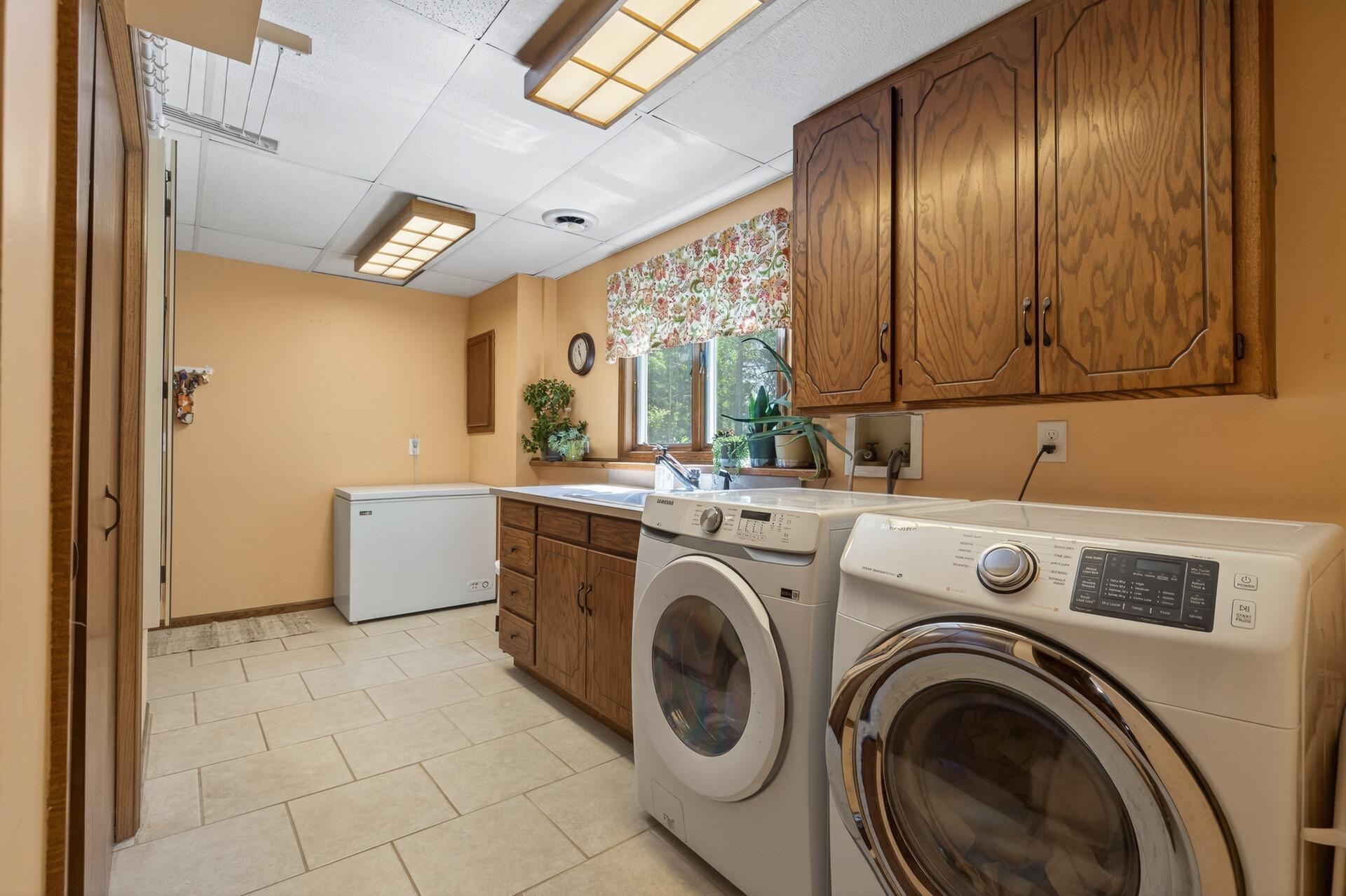 View of Residential at 1094 Lowell Drive, Apple Valley MN 55124, Apple Valley (39 of 50) - Mike Wilen | Minnesota Team Real Estate