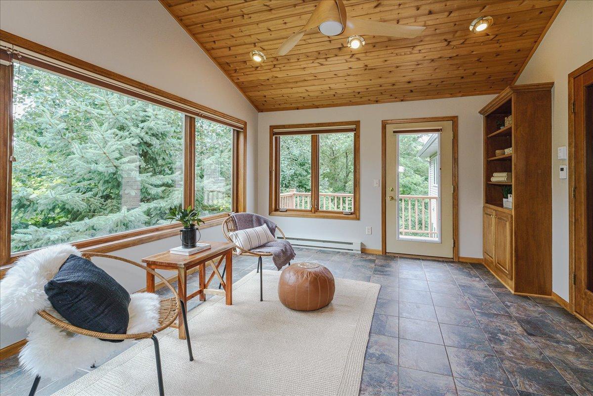 View of Residential at 1060 Dennis Street, Maplewood MN 55119, Maplewood (11 of 38) - Mike Wilen | Minnesota Team Real Estate