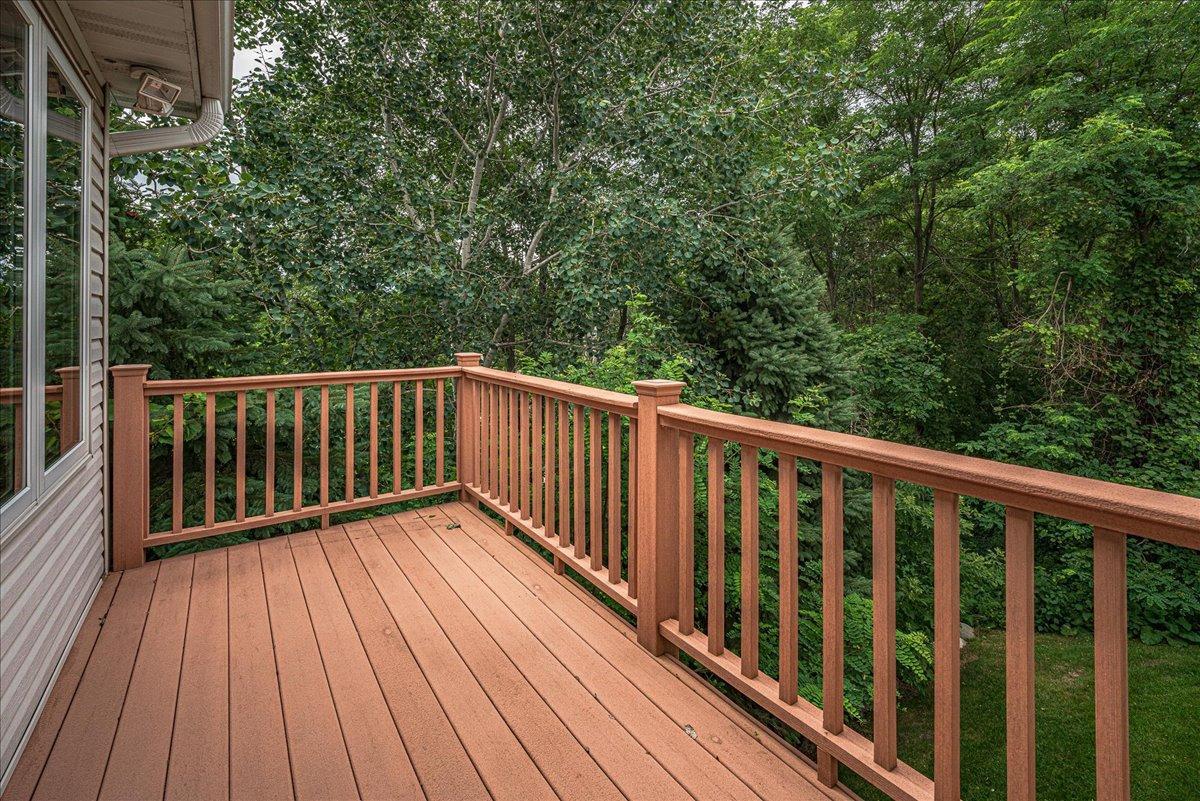 View of Residential at 1060 Dennis Street, Maplewood MN 55119, Maplewood (13 of 38) - Mike Wilen | Minnesota Team Real Estate